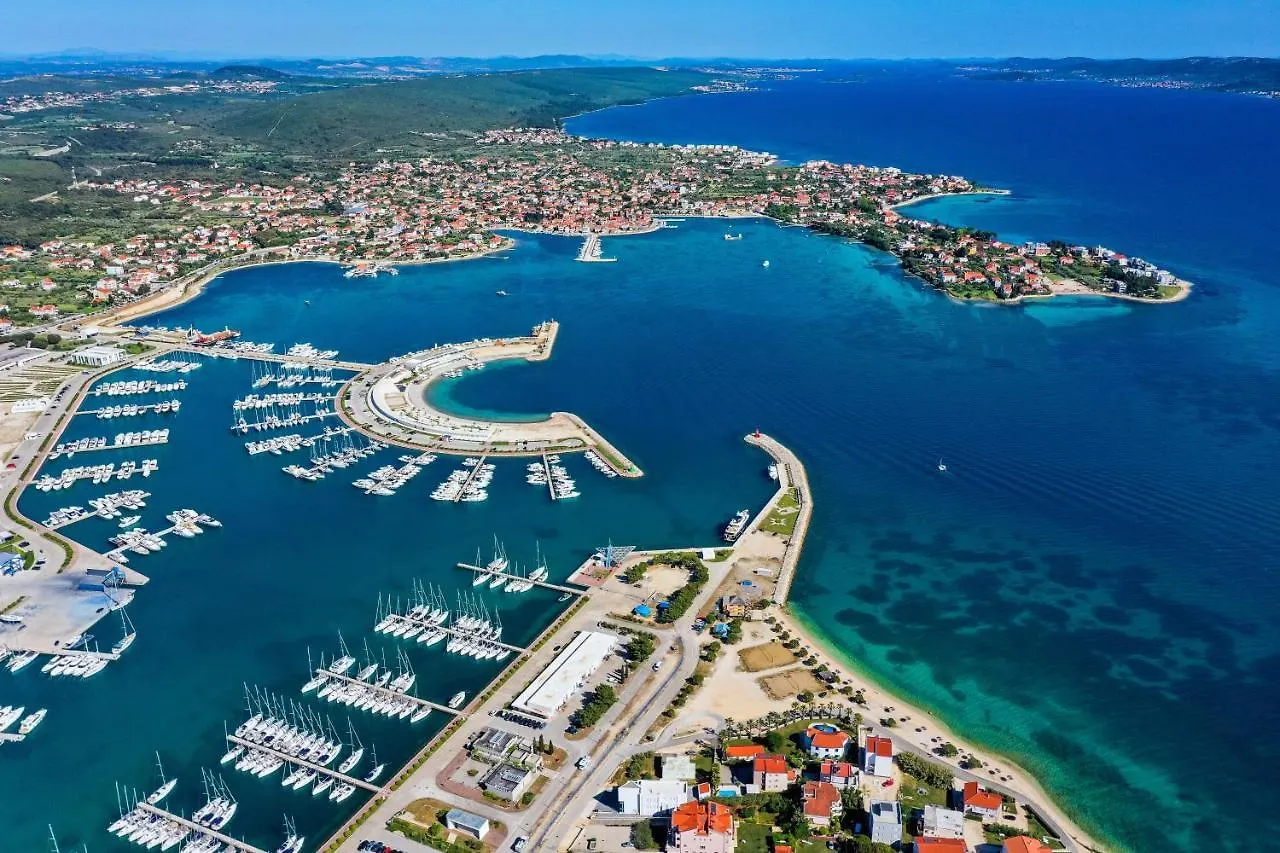 Apartments By The Sea Sukosan, Zadar - 12313